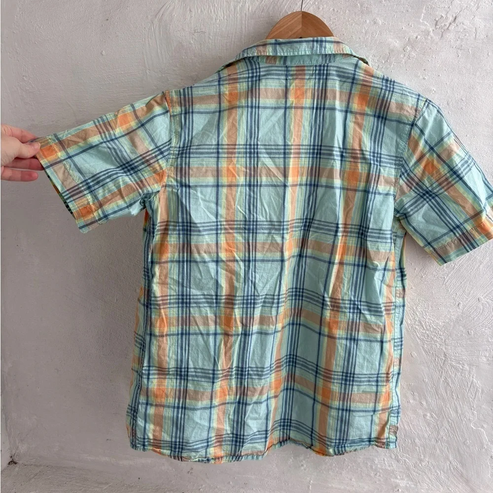 Boys old navy XL plaid button down short sleeve